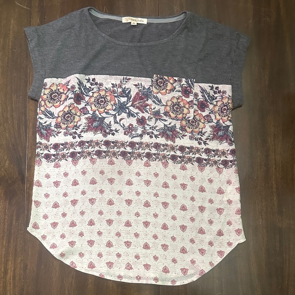 Rewind Gray and Pink Floral Women's Blouse